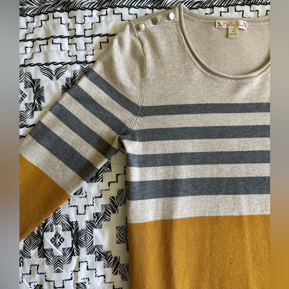 Lovely fall sweater!
